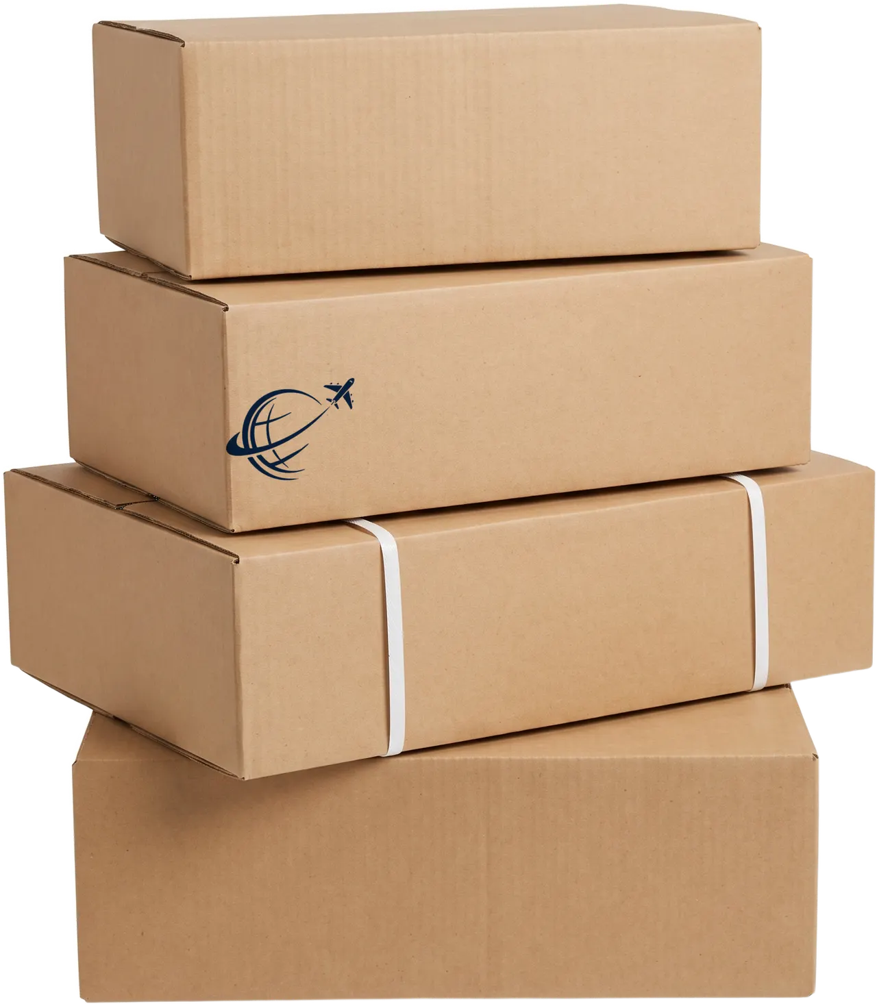 Cajas de encomienda apiladas y listas para salir, con el sello de ENIC Cargo en la de arriba